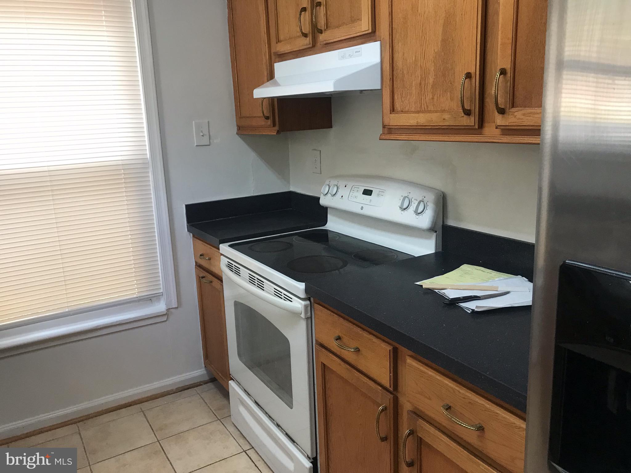 WILLOW HILLS - Residential Lease