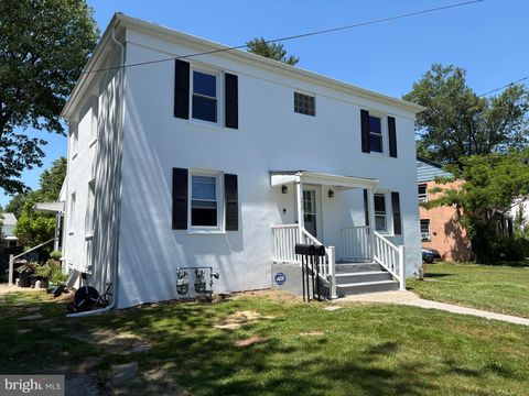 Multifamily For Sale - 526 Pingree Avenue<br/> TRENTON, NJ 08618