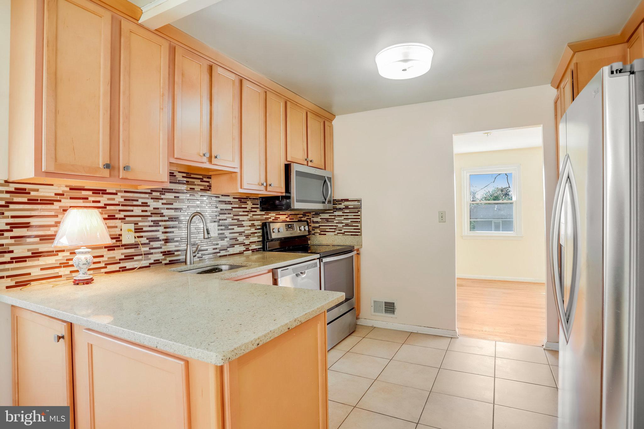 MANOR WOODS - Residential