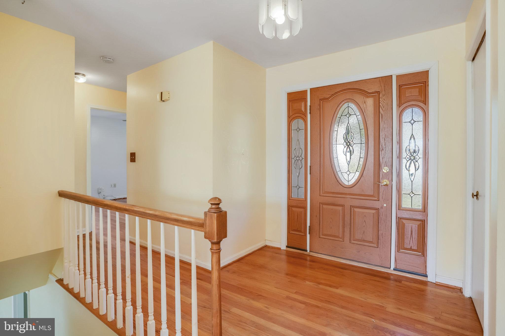 MANOR WOODS - Residential