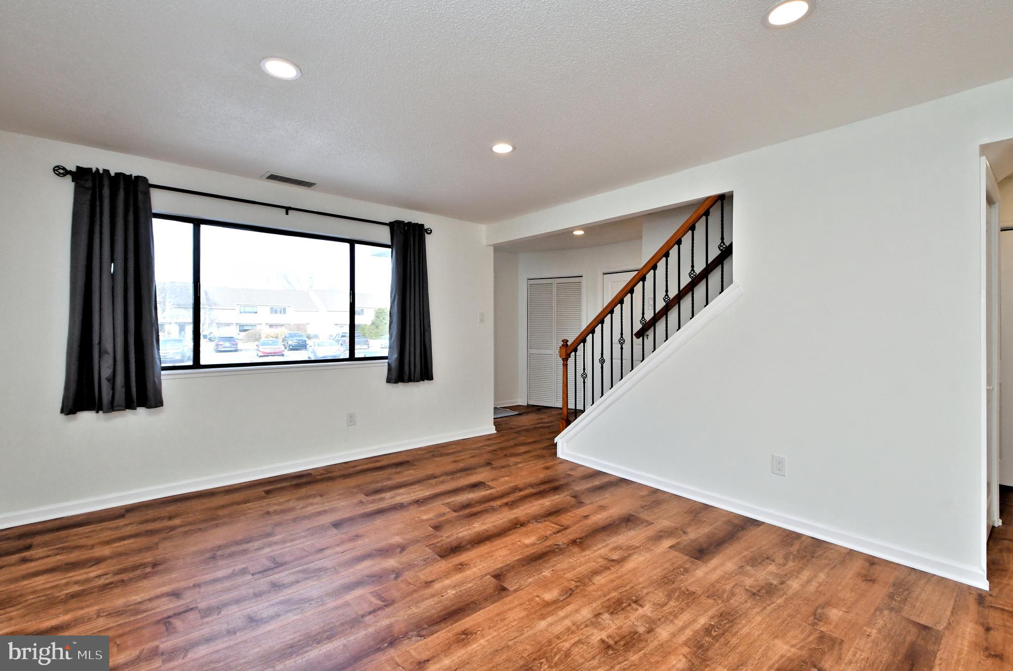 TOWAMENCIN CONDOS - Residential