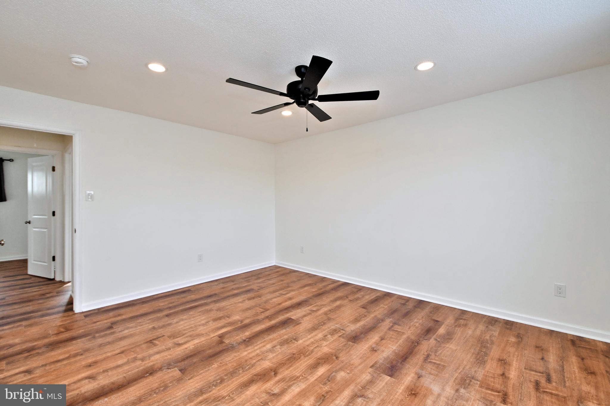 TOWAMENCIN CONDOS - Residential