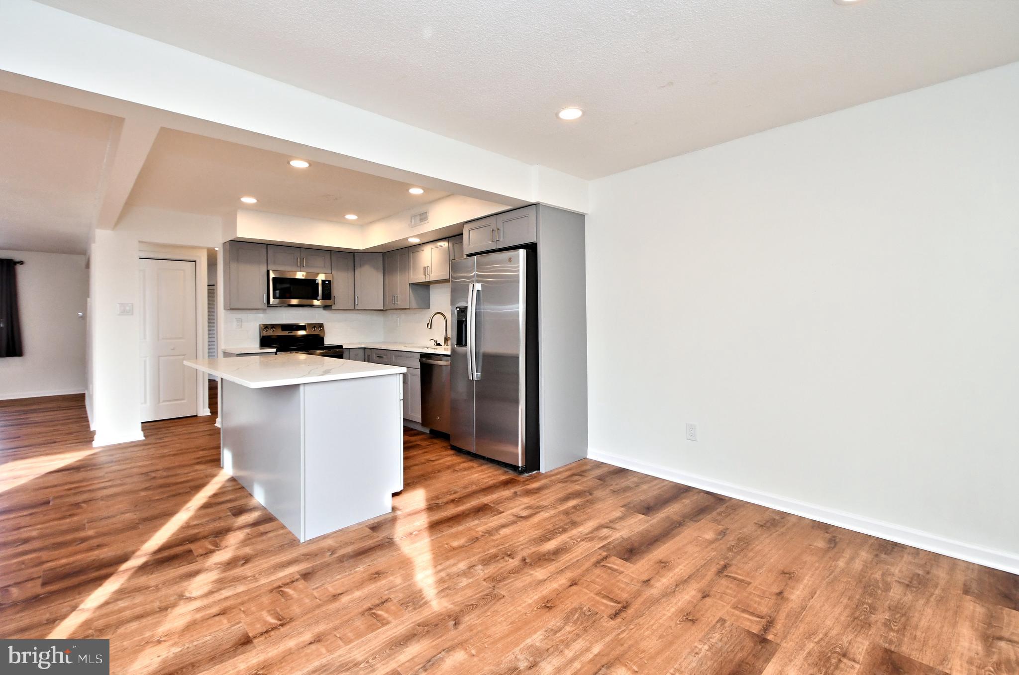 TOWAMENCIN CONDOS - Residential