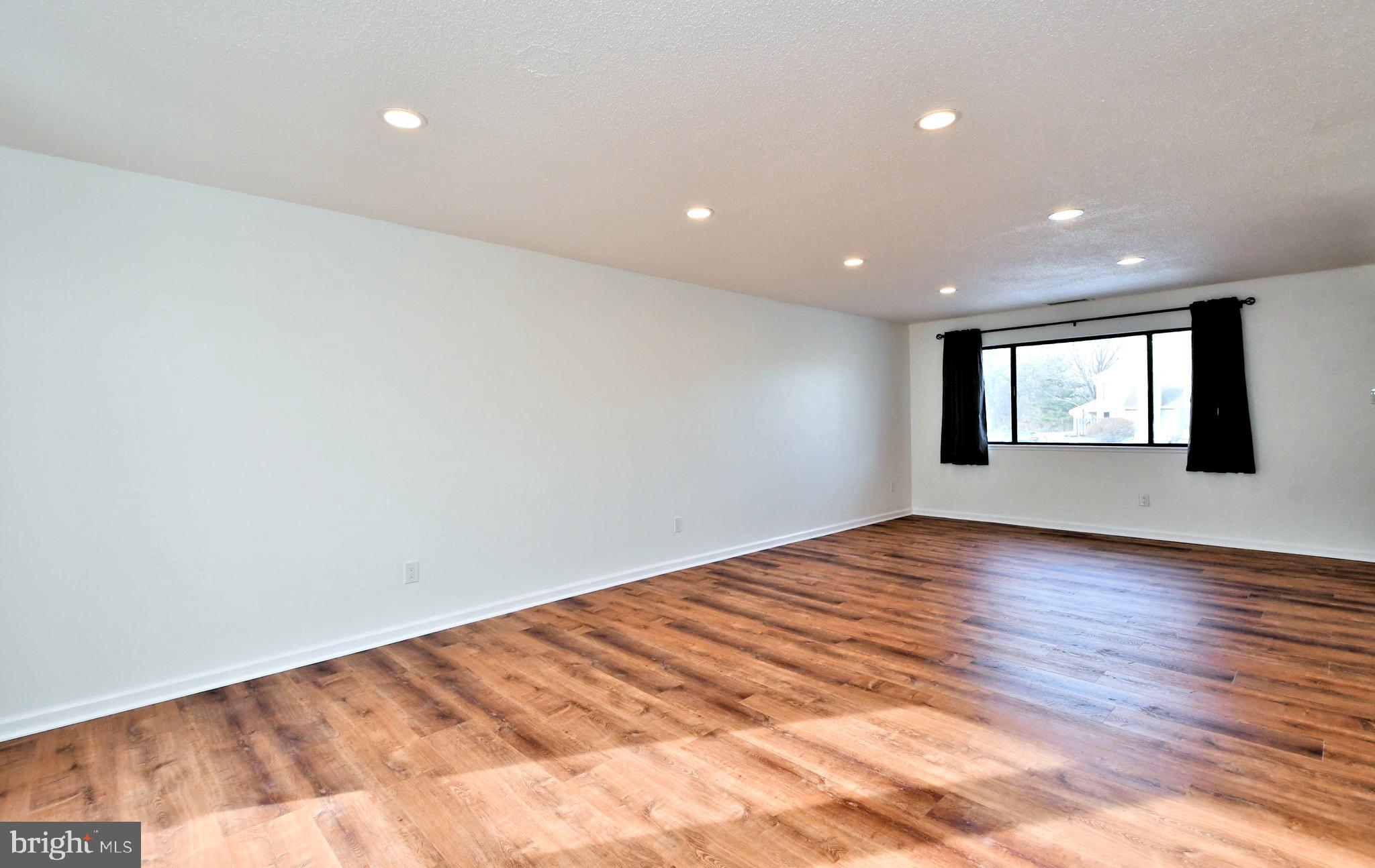 TOWAMENCIN CONDOS - Residential