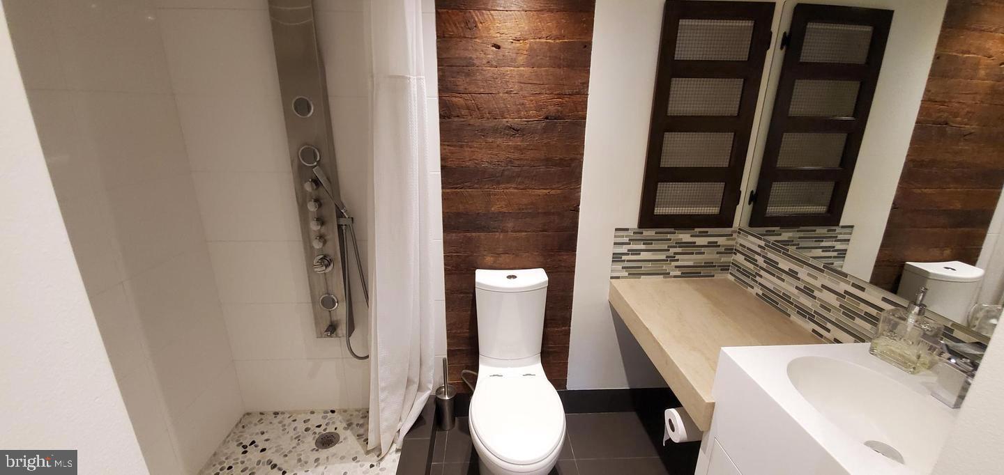 PLACE ONE - Residential Lease