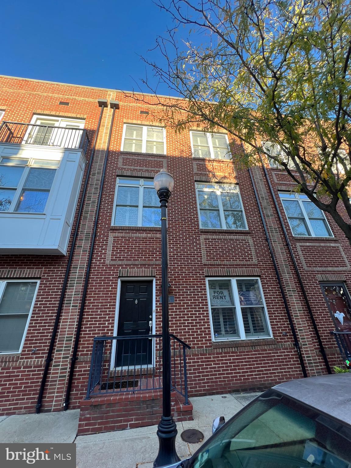 LOCUST POINT - Residential Lease