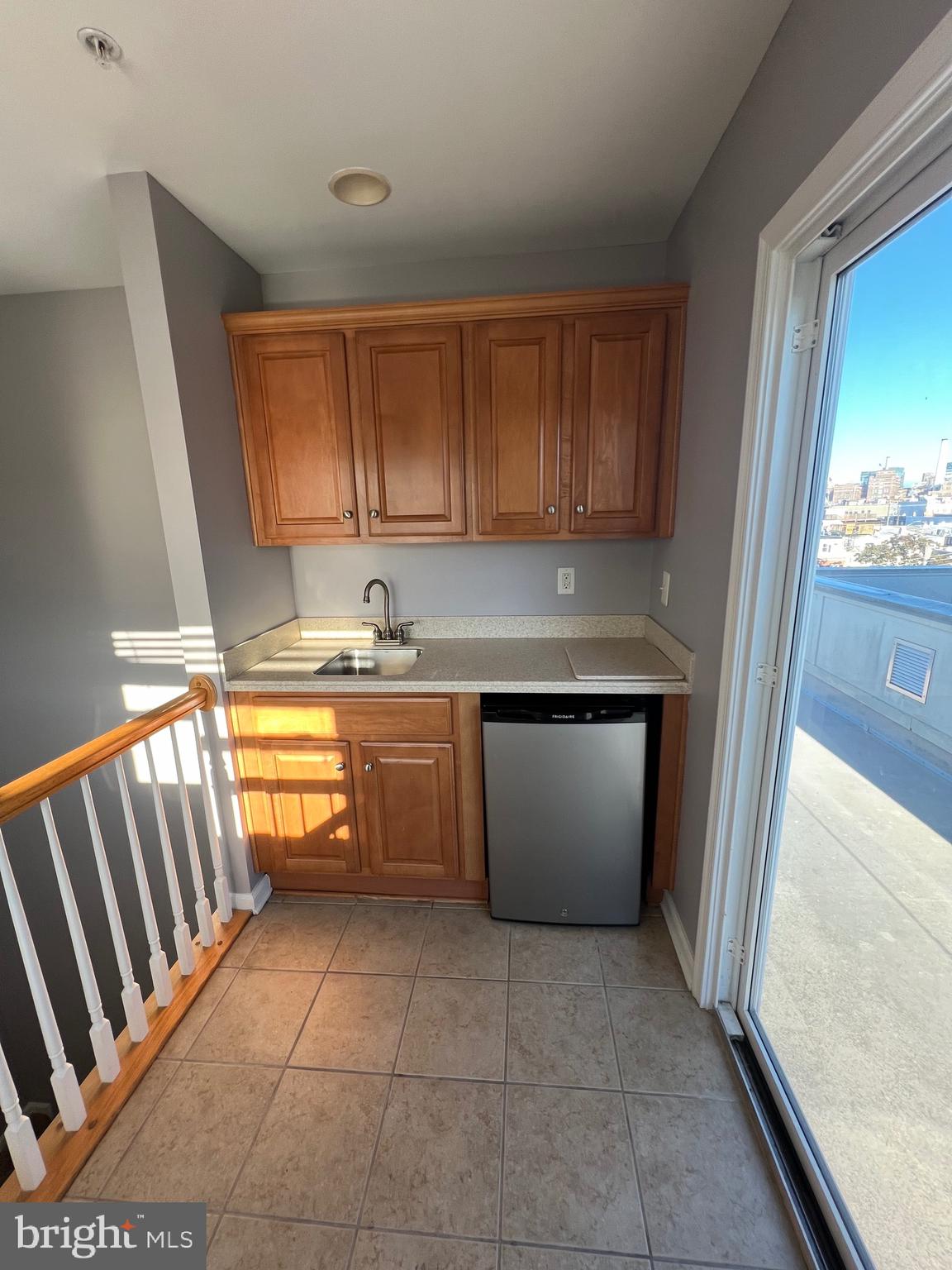 LOCUST POINT - Residential Lease