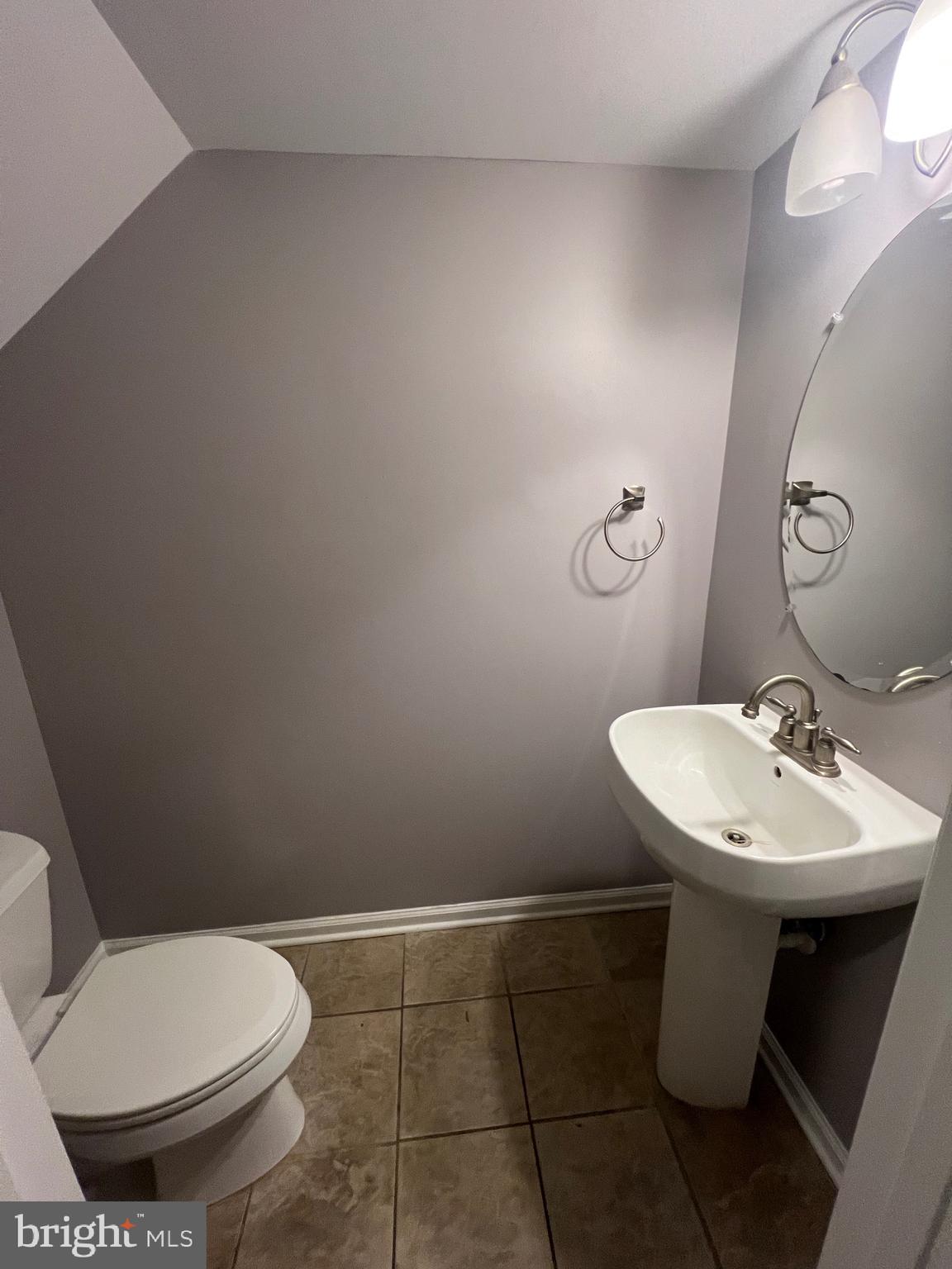 LOCUST POINT - Residential Lease