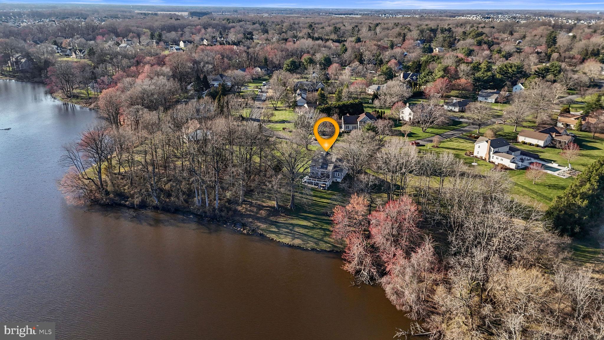 NORTHRIDGE - Residential