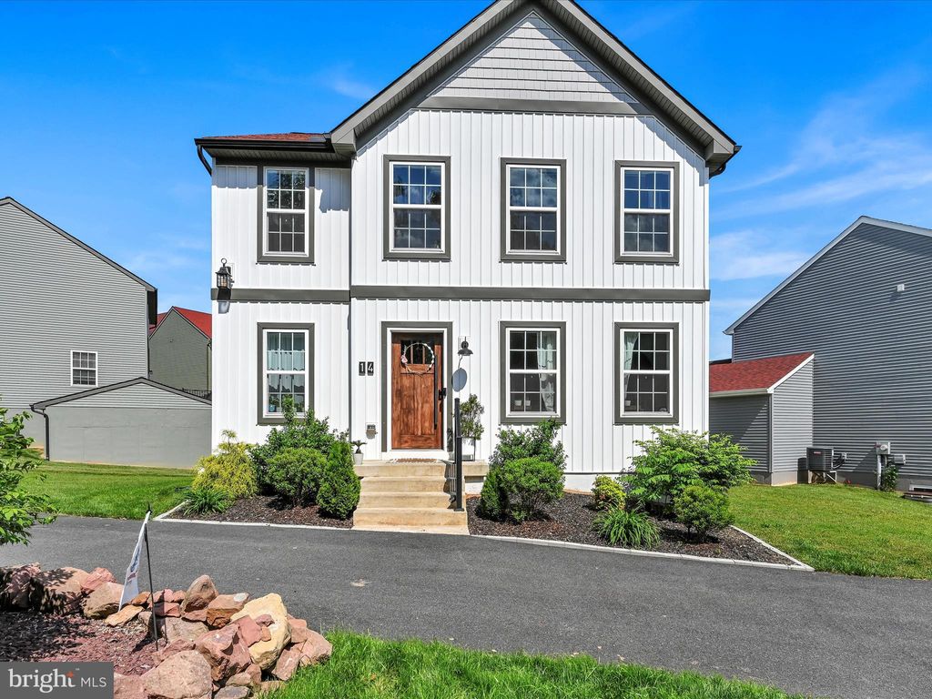 Photo of 14 Rothenburg Way, Reinholds, PA 17569 (MLS # PALA2050386)