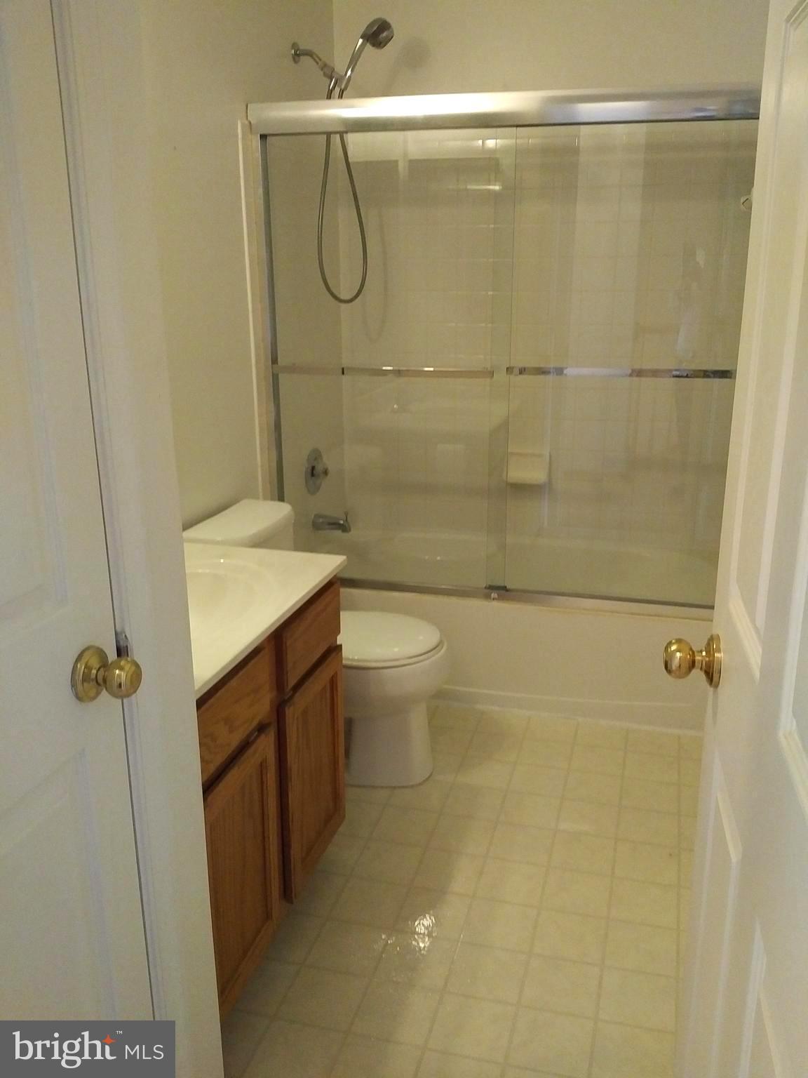 CLOVERLEAF CENTER - Residential Lease