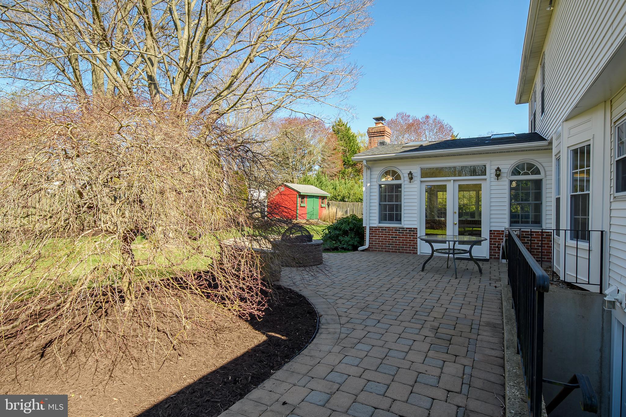 CHESTNUT FARMS - Residential