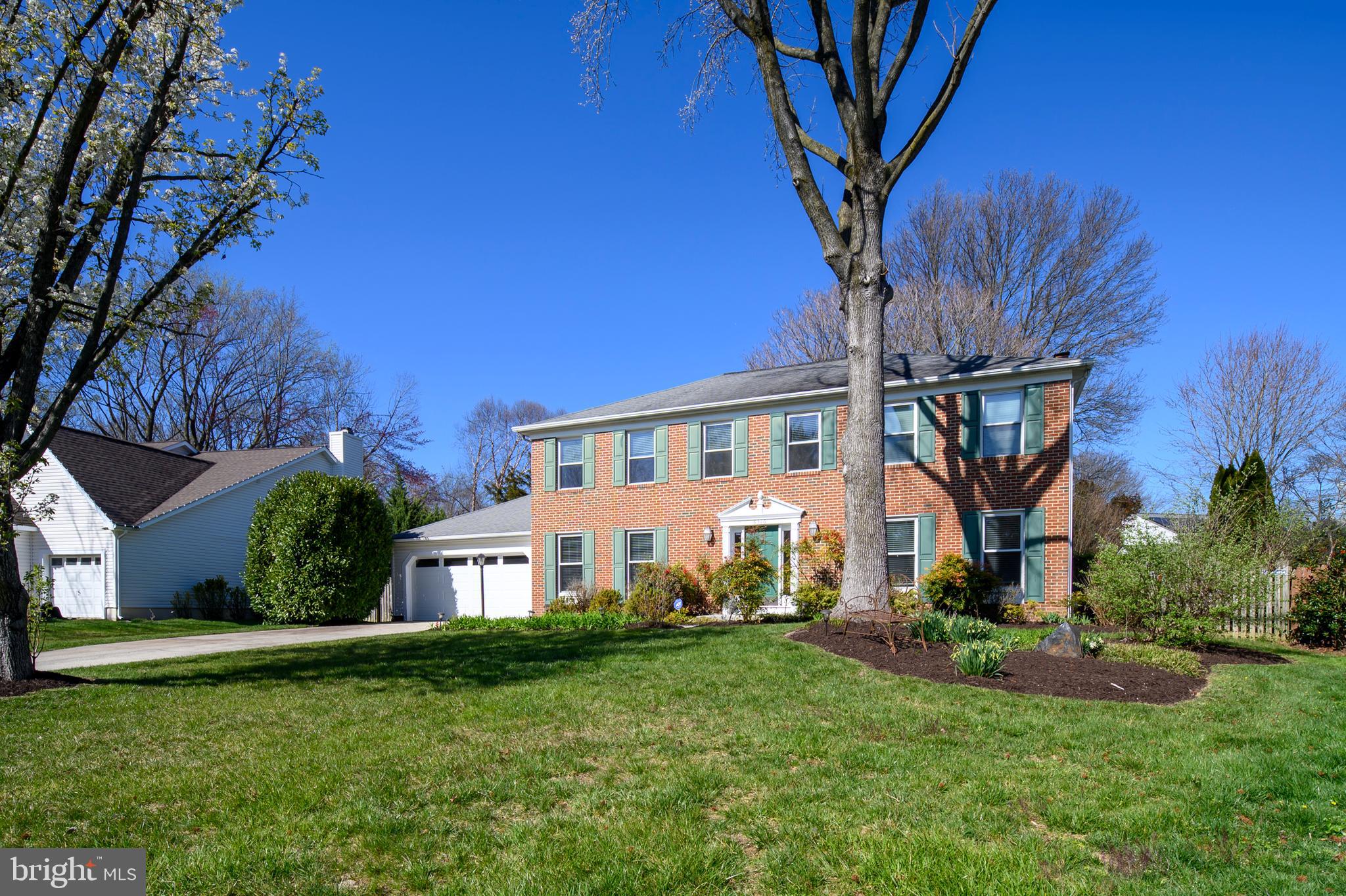 CHESTNUT FARMS - Residential