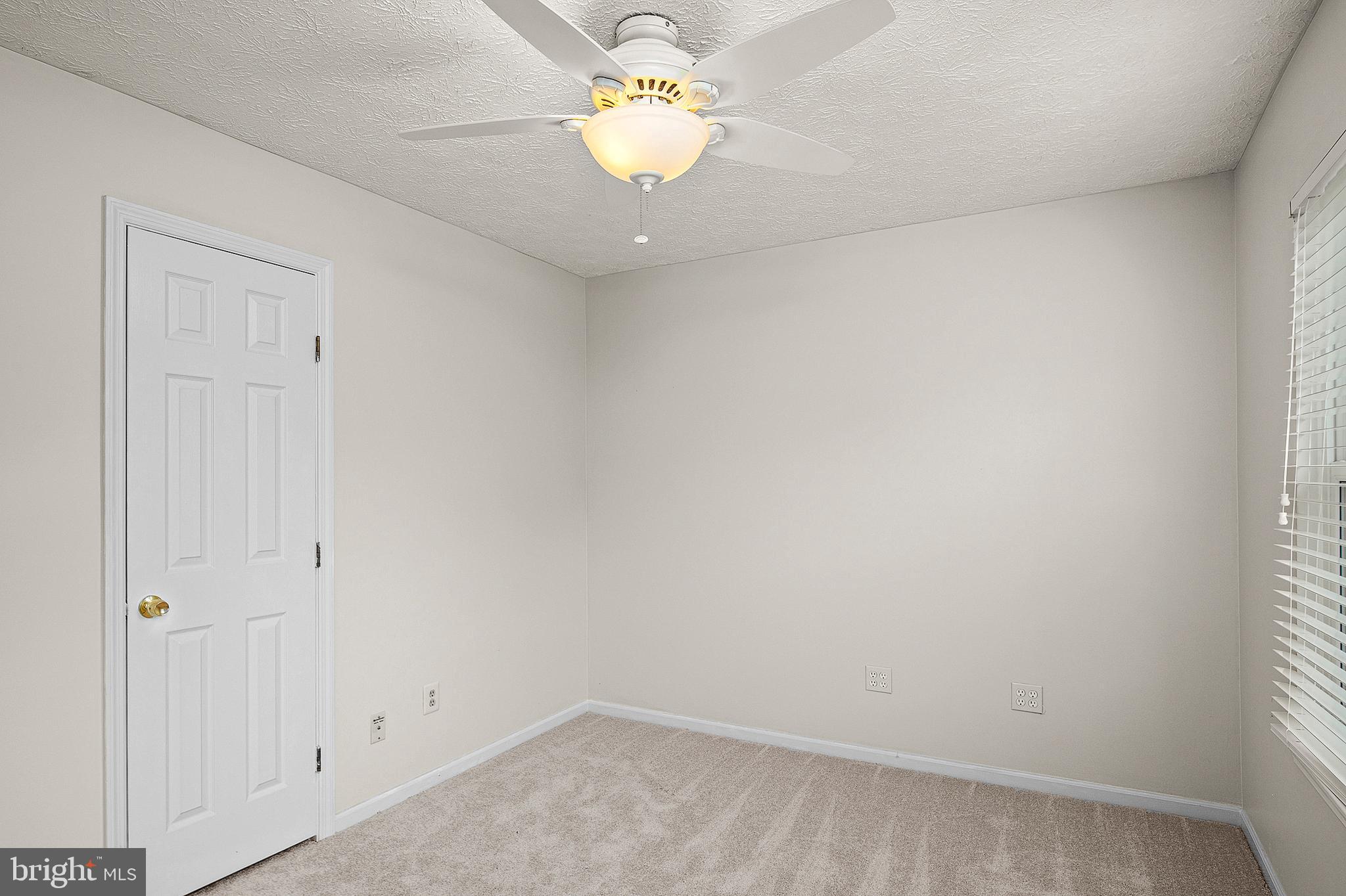 CHESTNUT FARMS - Residential