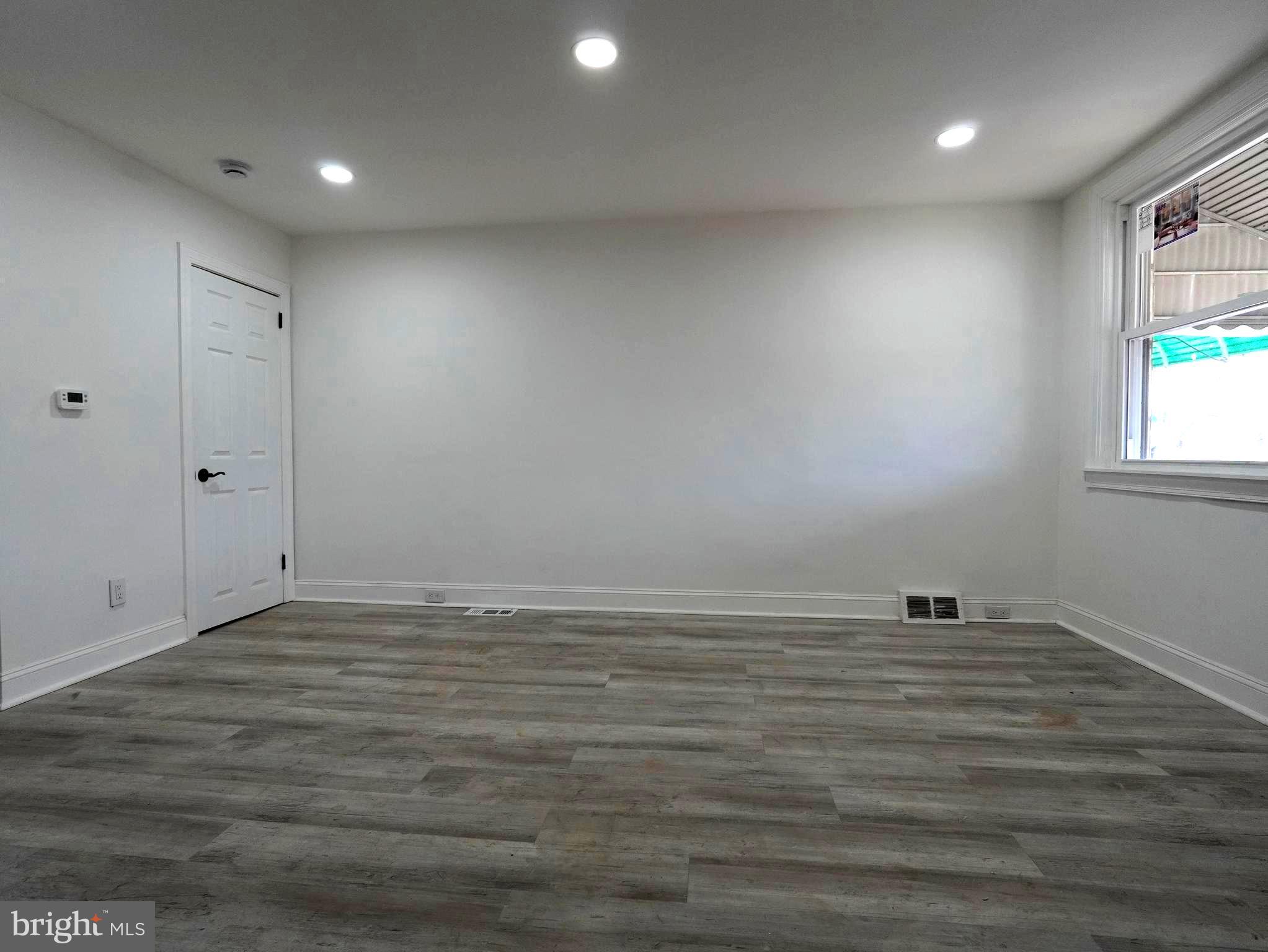 JUNIATA - Residential