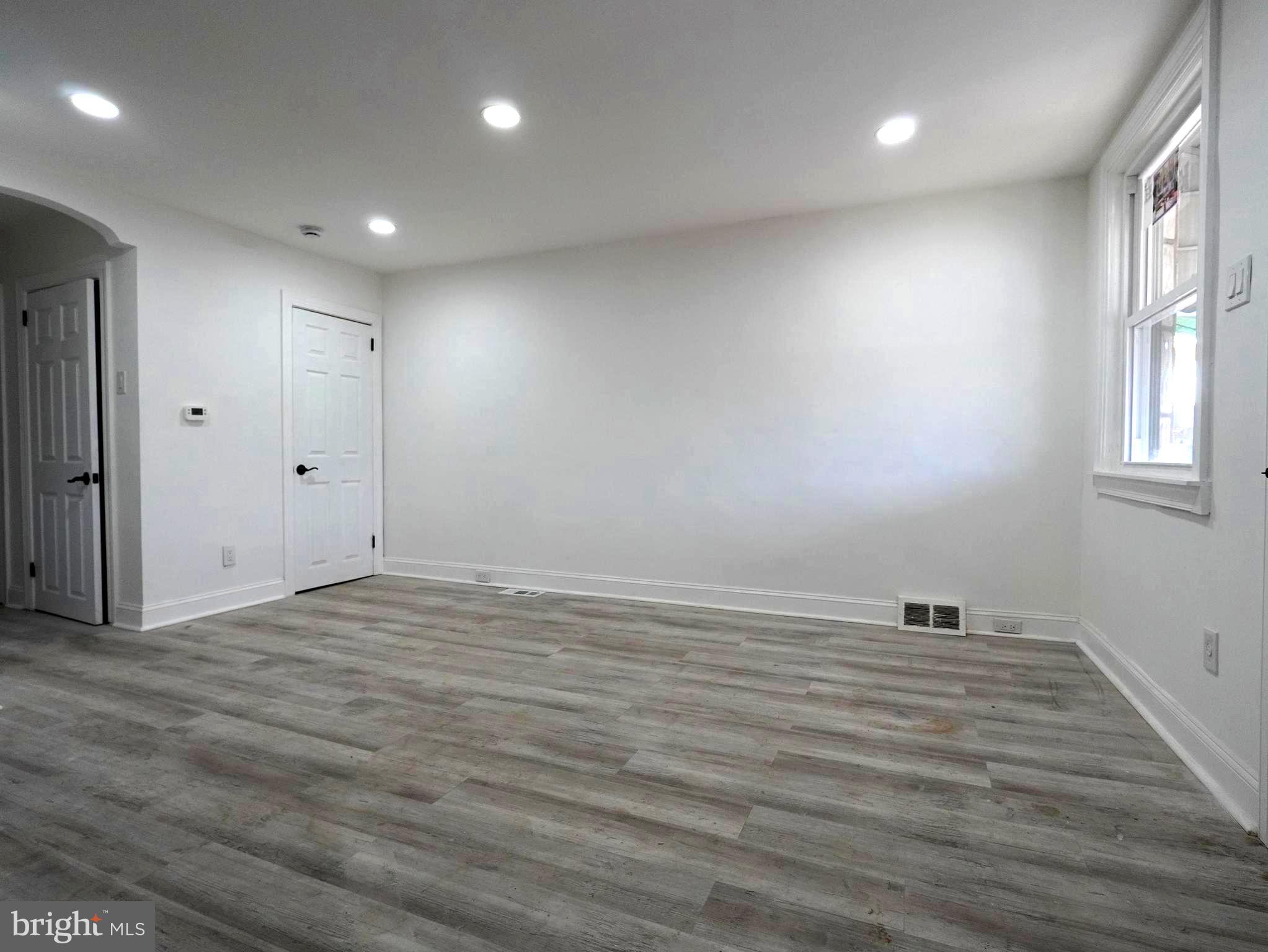 JUNIATA - Residential