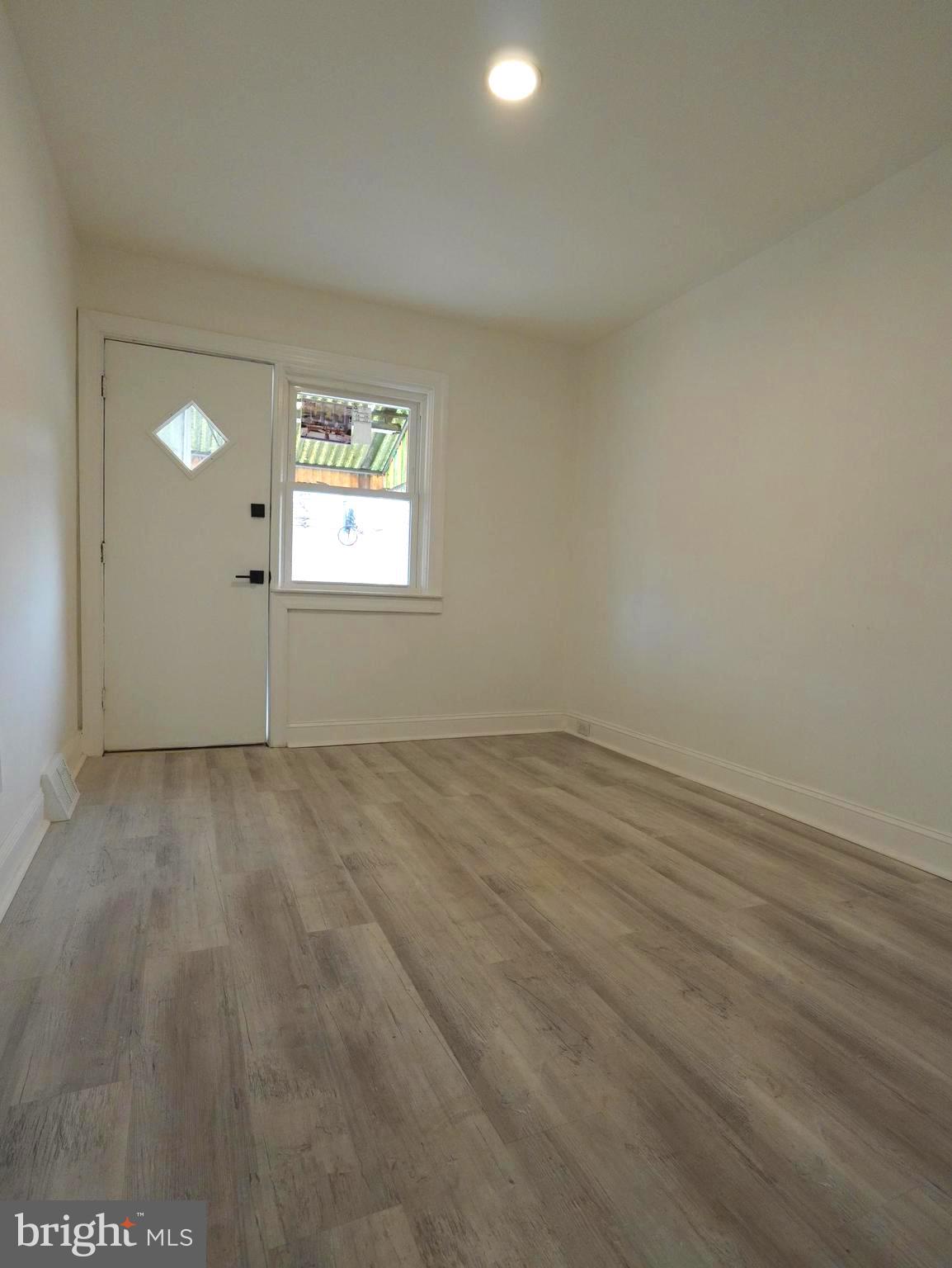 JUNIATA - Residential