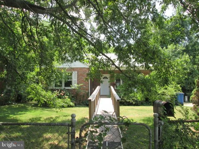 825 Janice Drive, Annapolis, MD 21403