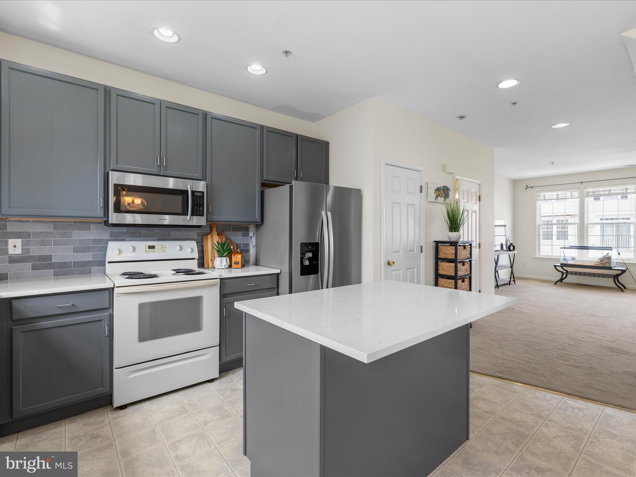 FAIRFIELD AT LONG NECK - Residential