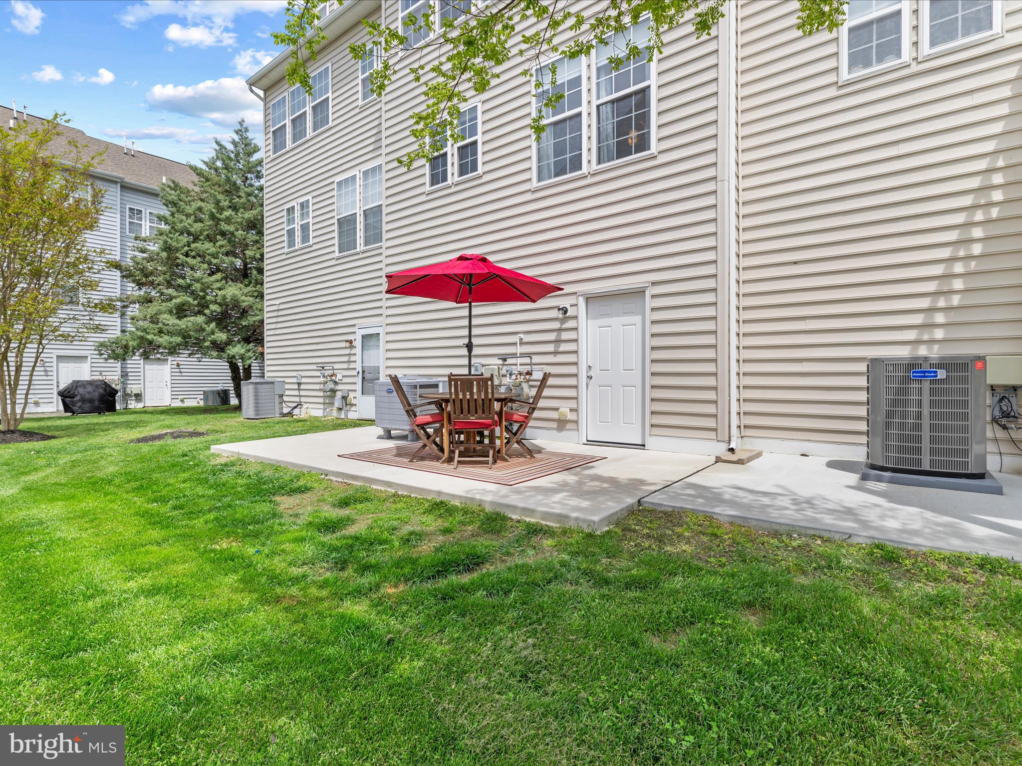 FAIRFIELD AT LONG NECK - Residential