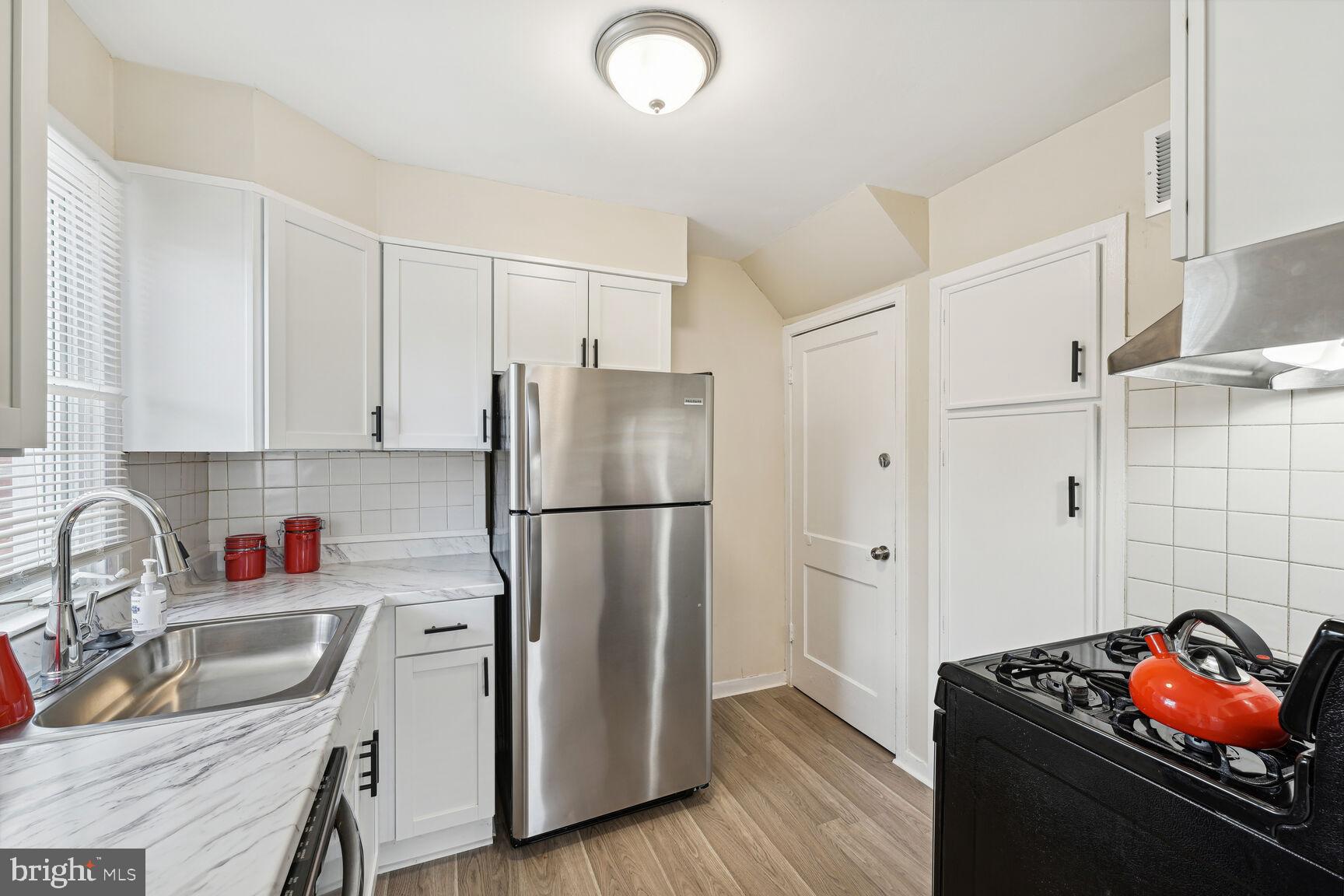 FOREST HEIGHTS - Residential