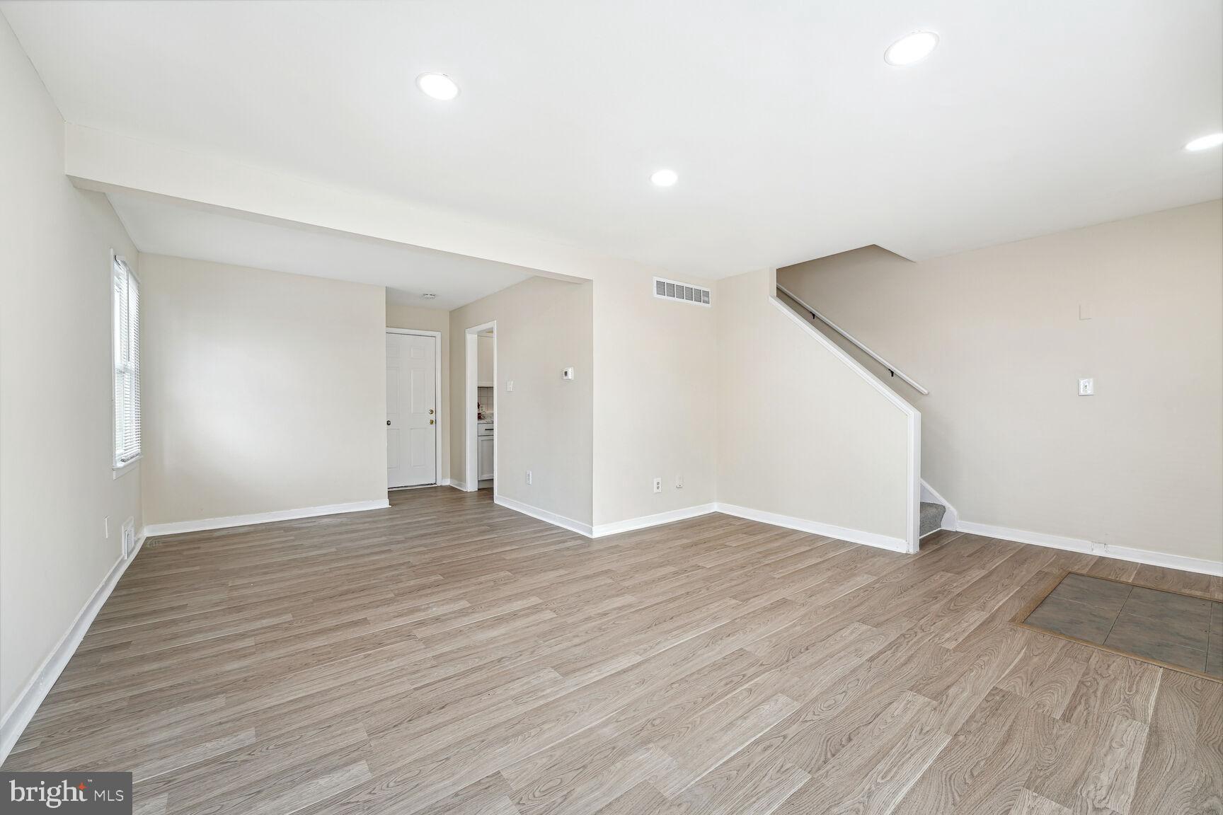 FOREST HEIGHTS - Residential