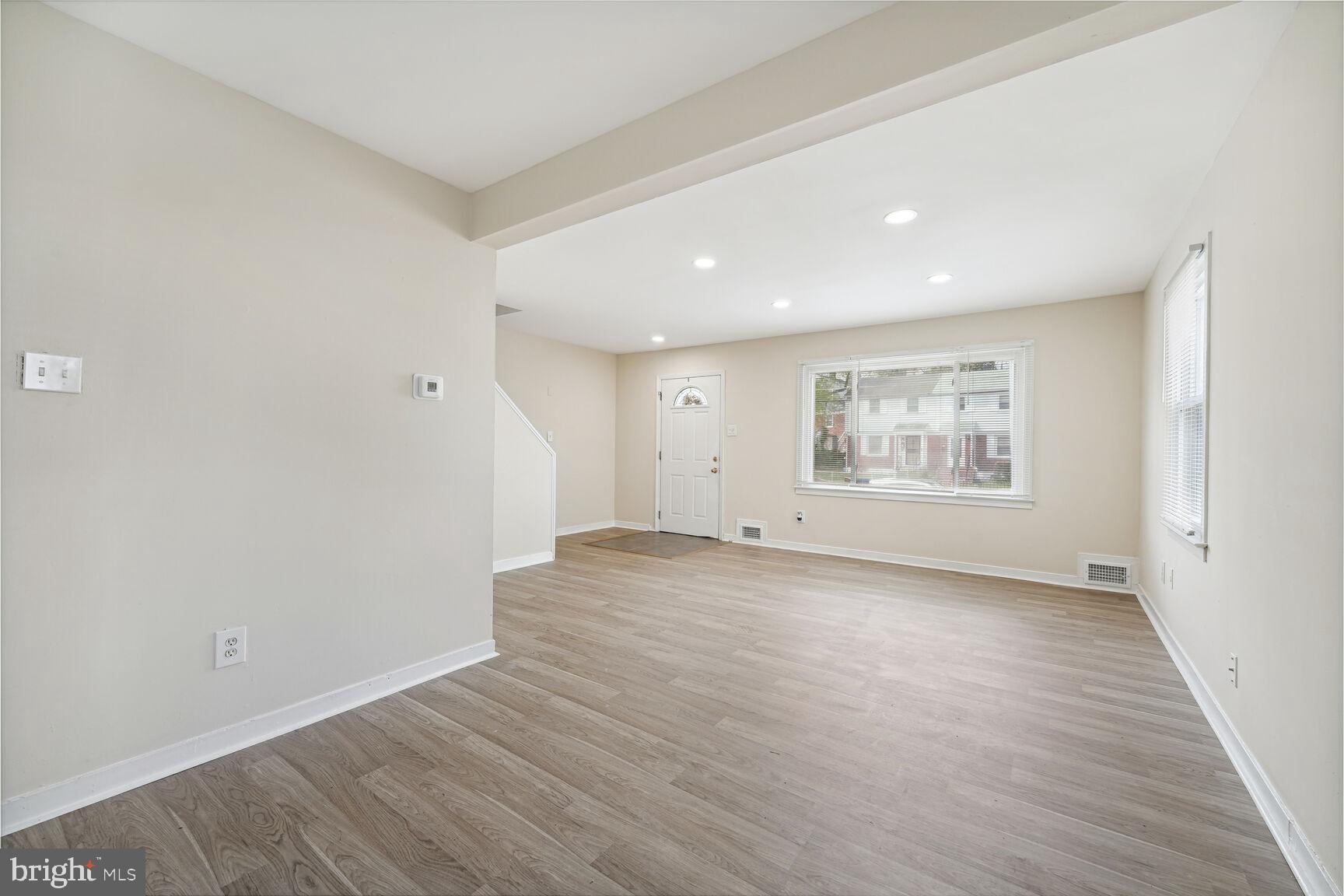 FOREST HEIGHTS - Residential