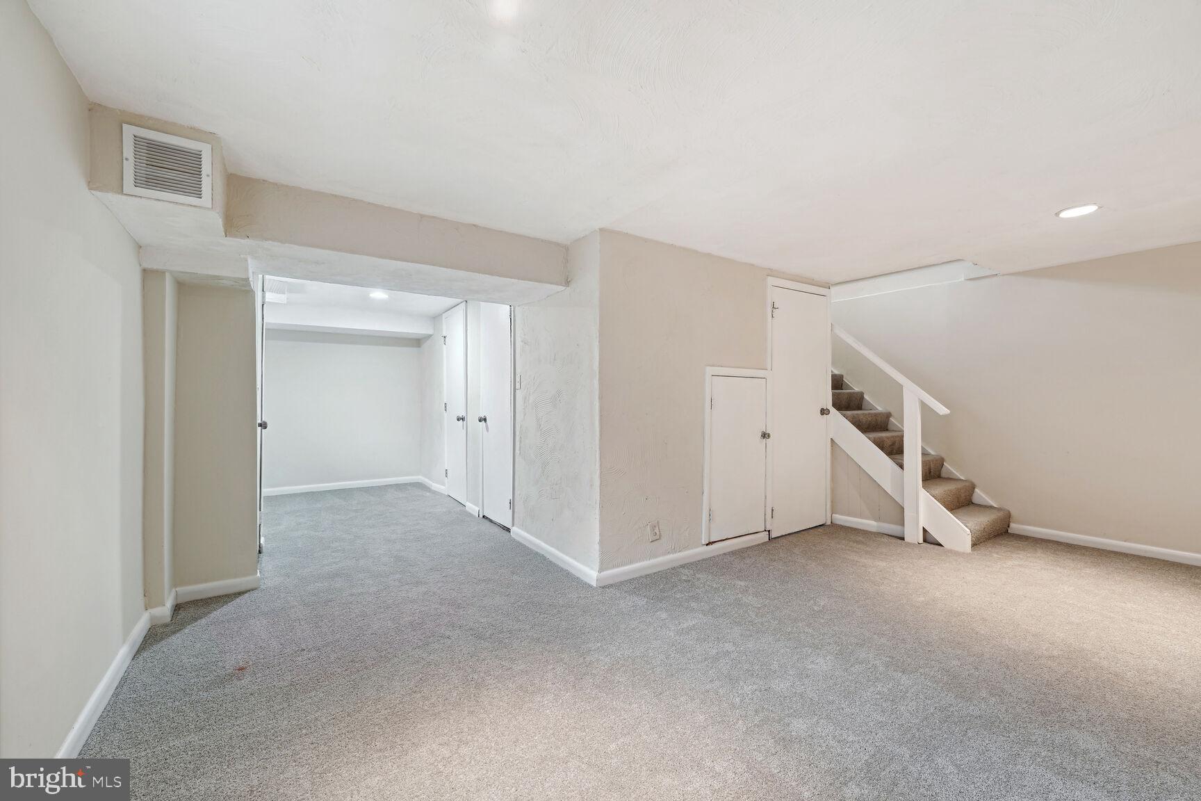 FOREST HEIGHTS - Residential