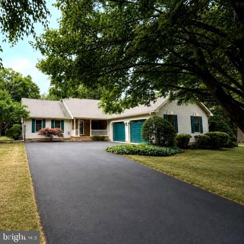 463 NICOLE COURT