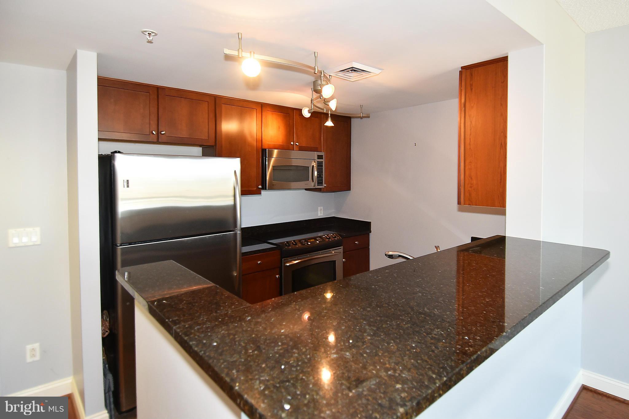 THE PHOENIX CONDOMINIUMS - Residential Lease