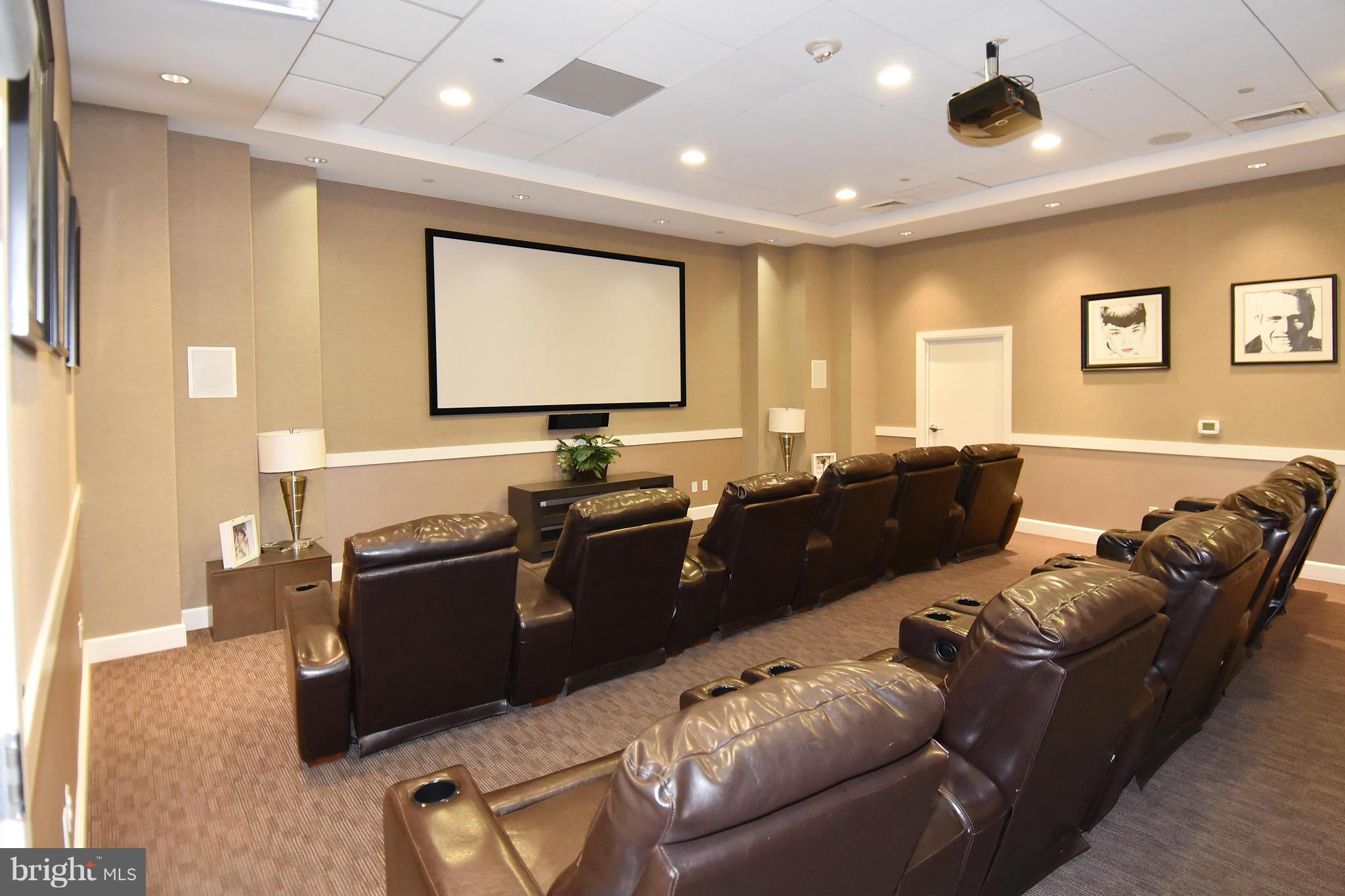 THE PHOENIX CONDOMINIUMS - Residential Lease