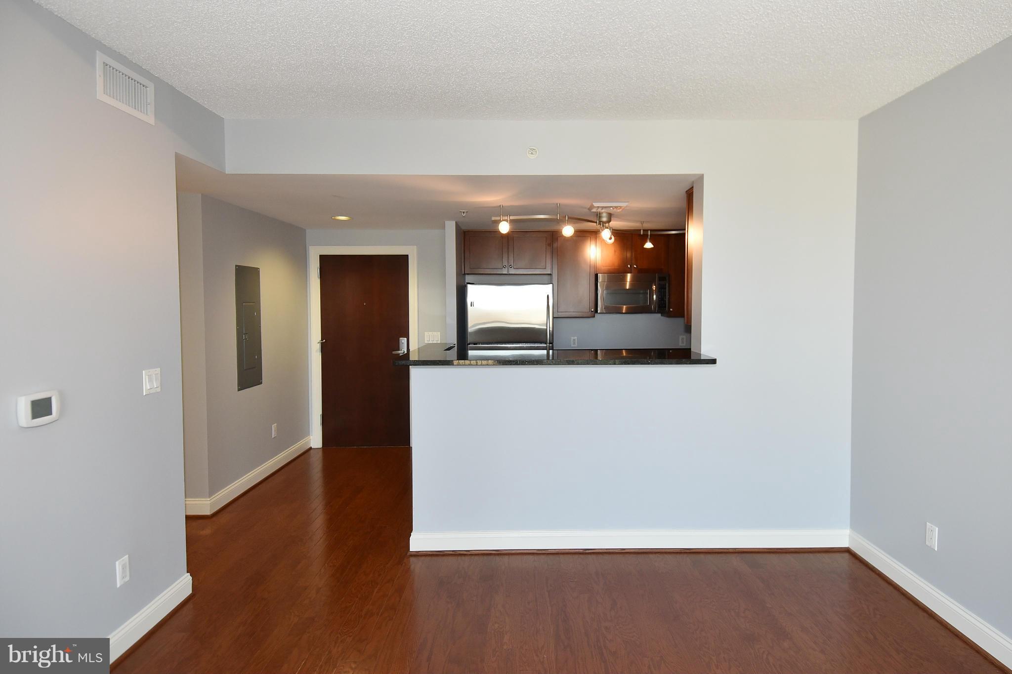 THE PHOENIX CONDOMINIUMS - Residential Lease