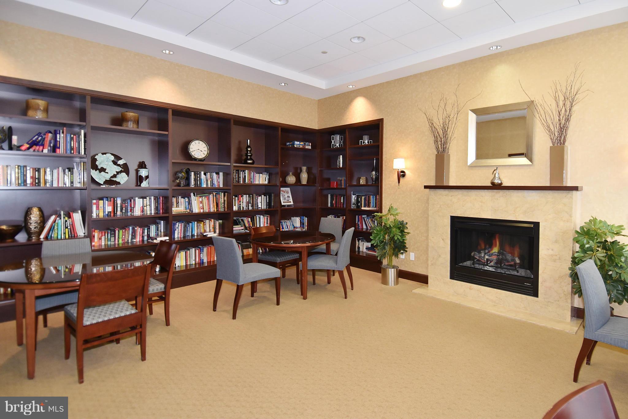 THE PHOENIX CONDOMINIUMS - Residential Lease