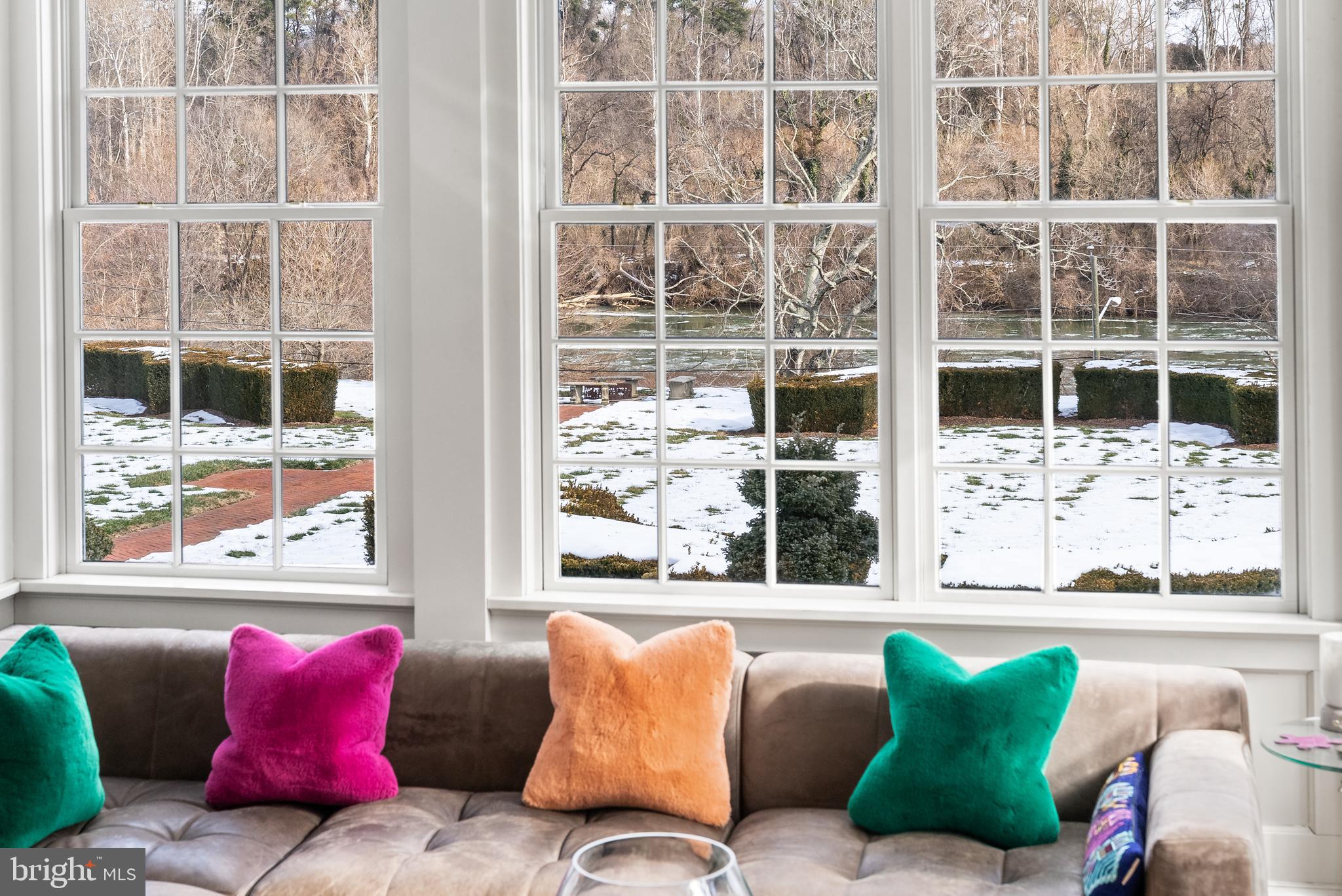 LOWER CAROLINE - Residential