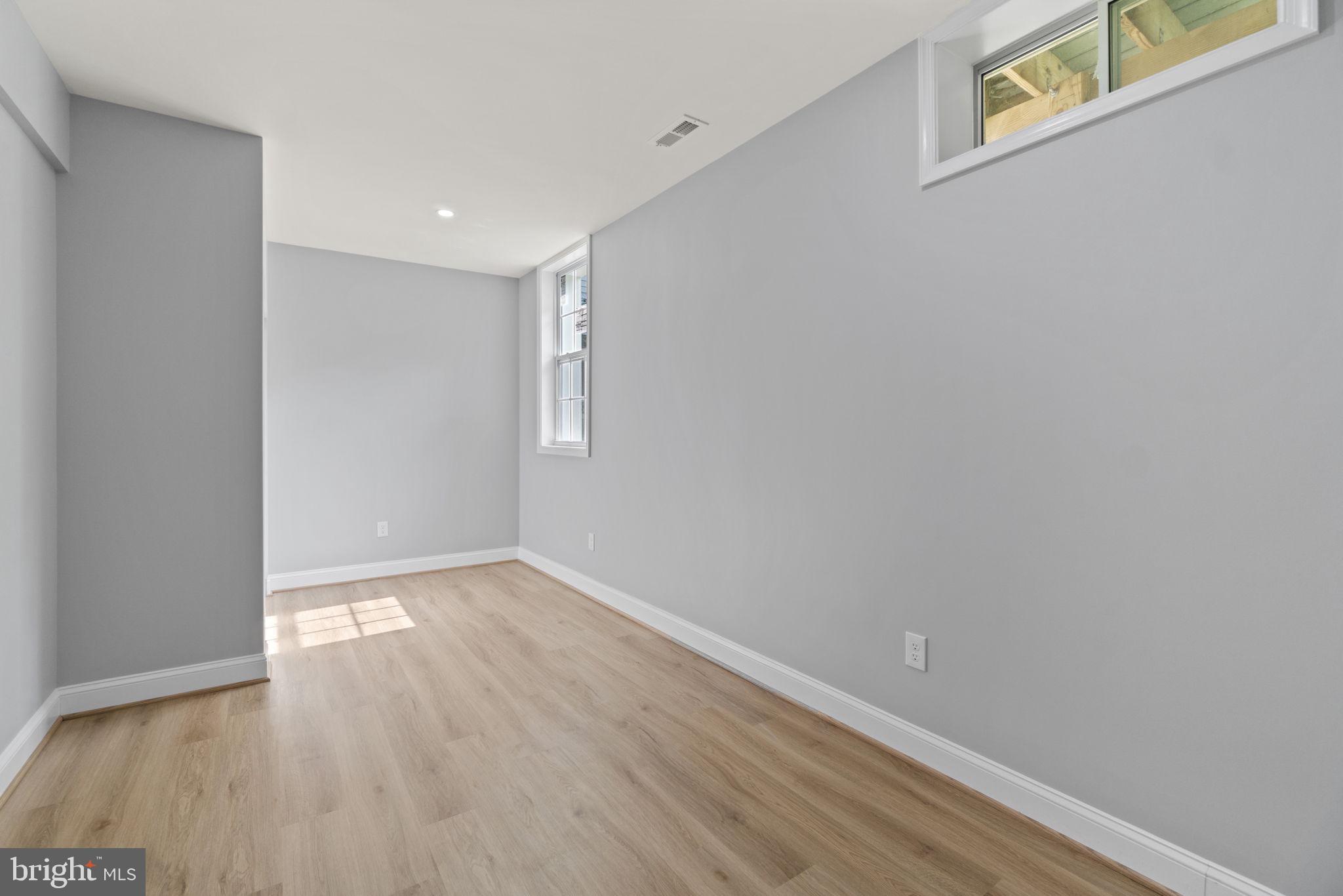 GUILFORD - Residential