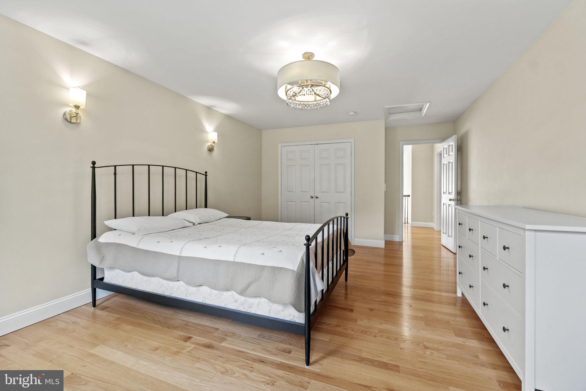 GUILFORD - Residential