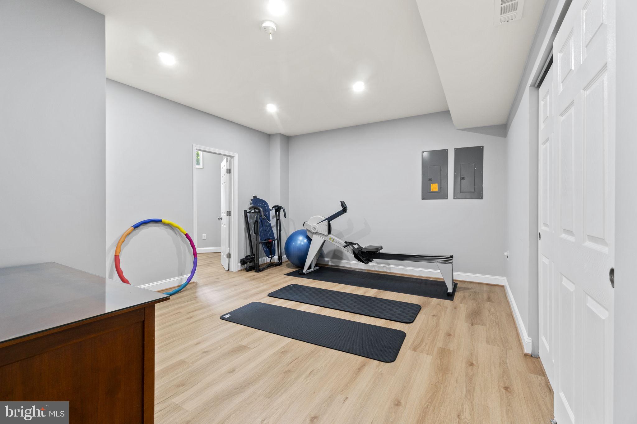 GUILFORD - Residential