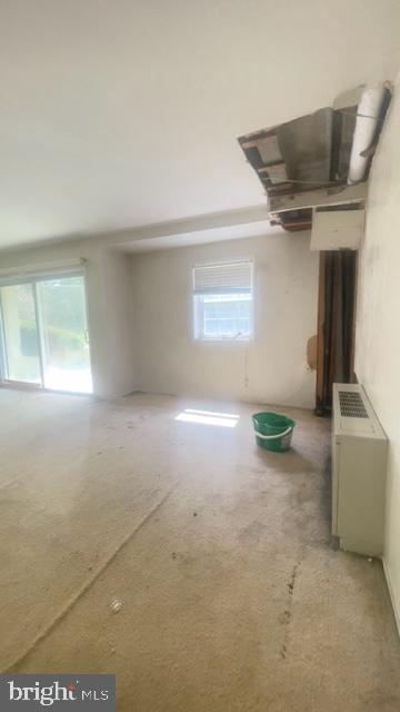 MONTPELIER VILLAGE - Residential