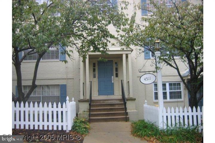 MONTPELIER VILLAGE - Residential