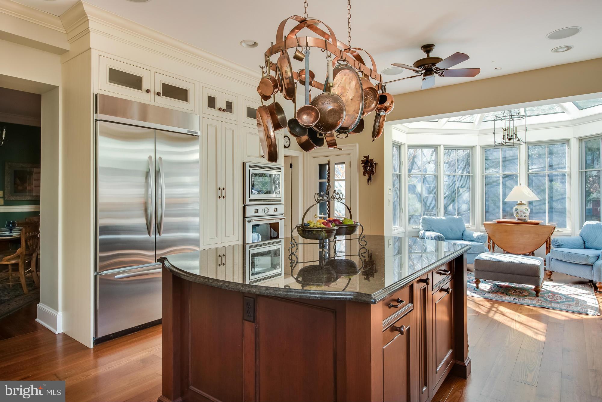 HISTORIC DISTRICT - Residential