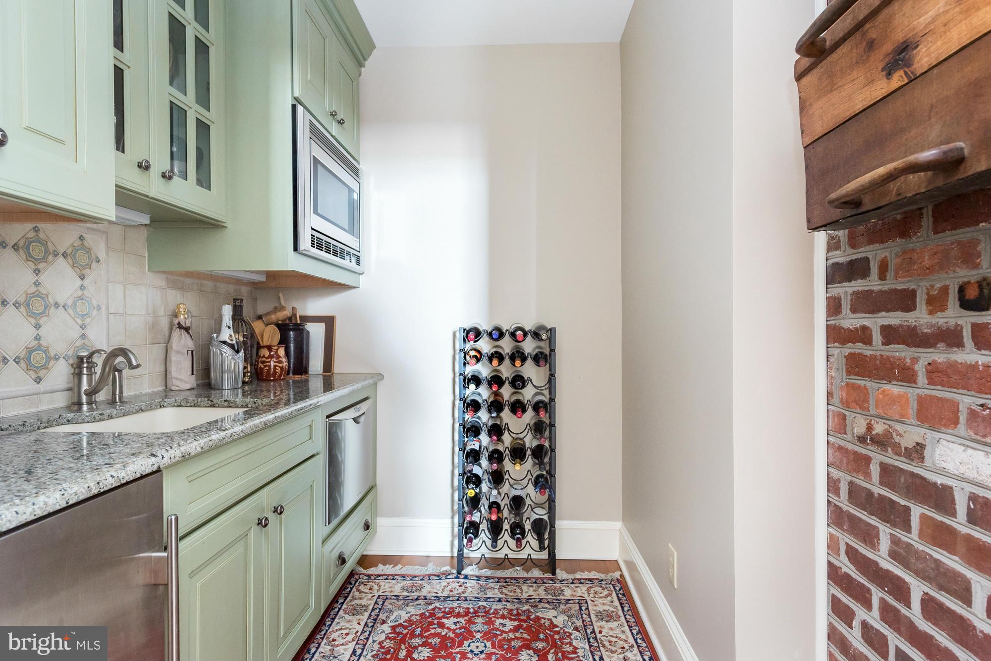 HISTORIC DISTRICT - Residential