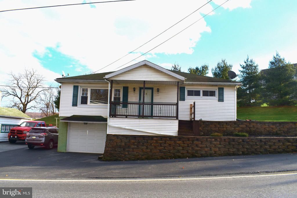 Photo of 941 N STATE ST, EPHRATA, PA 17522 (MLS # PALA2029102)