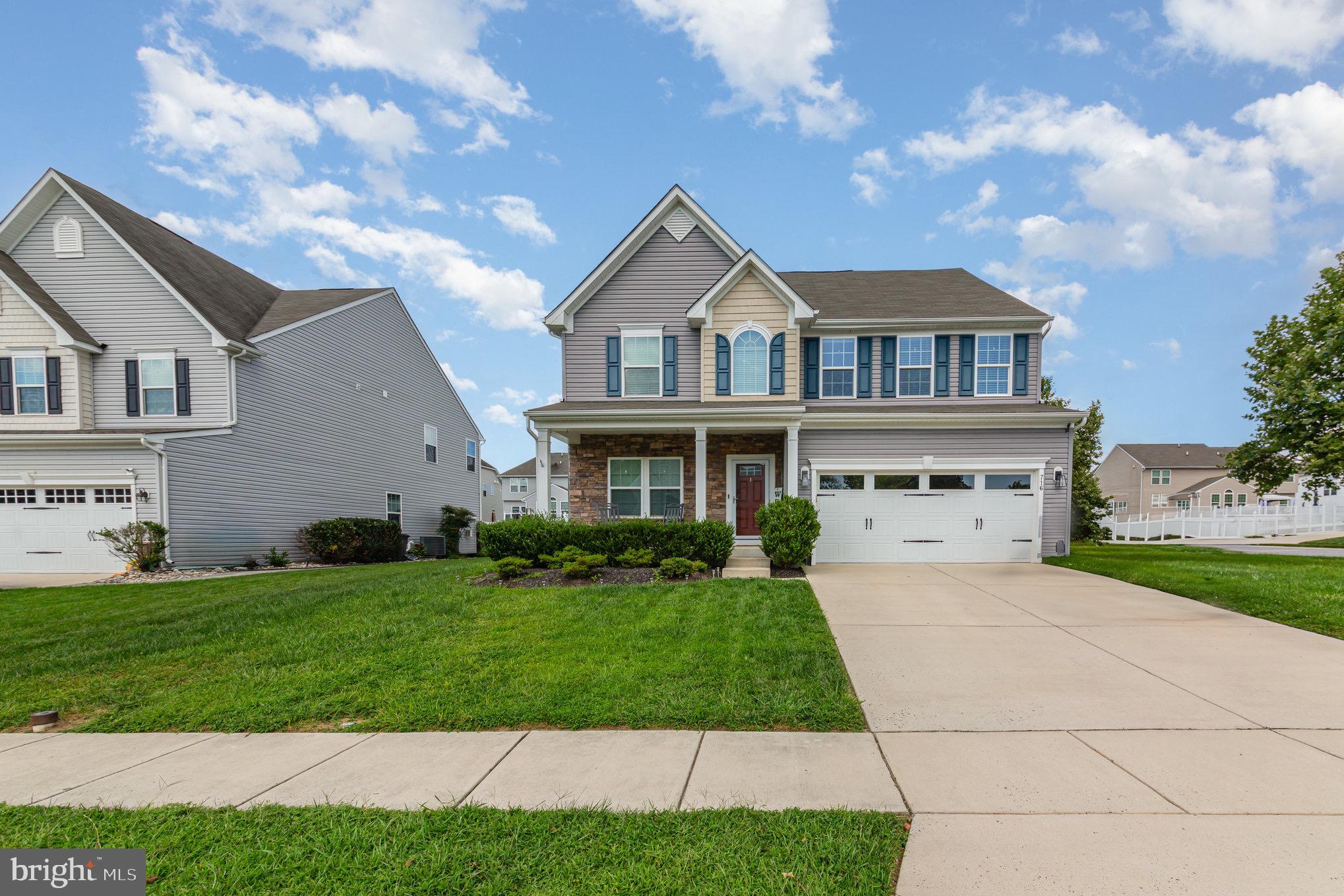 EAGLES REST - Residential