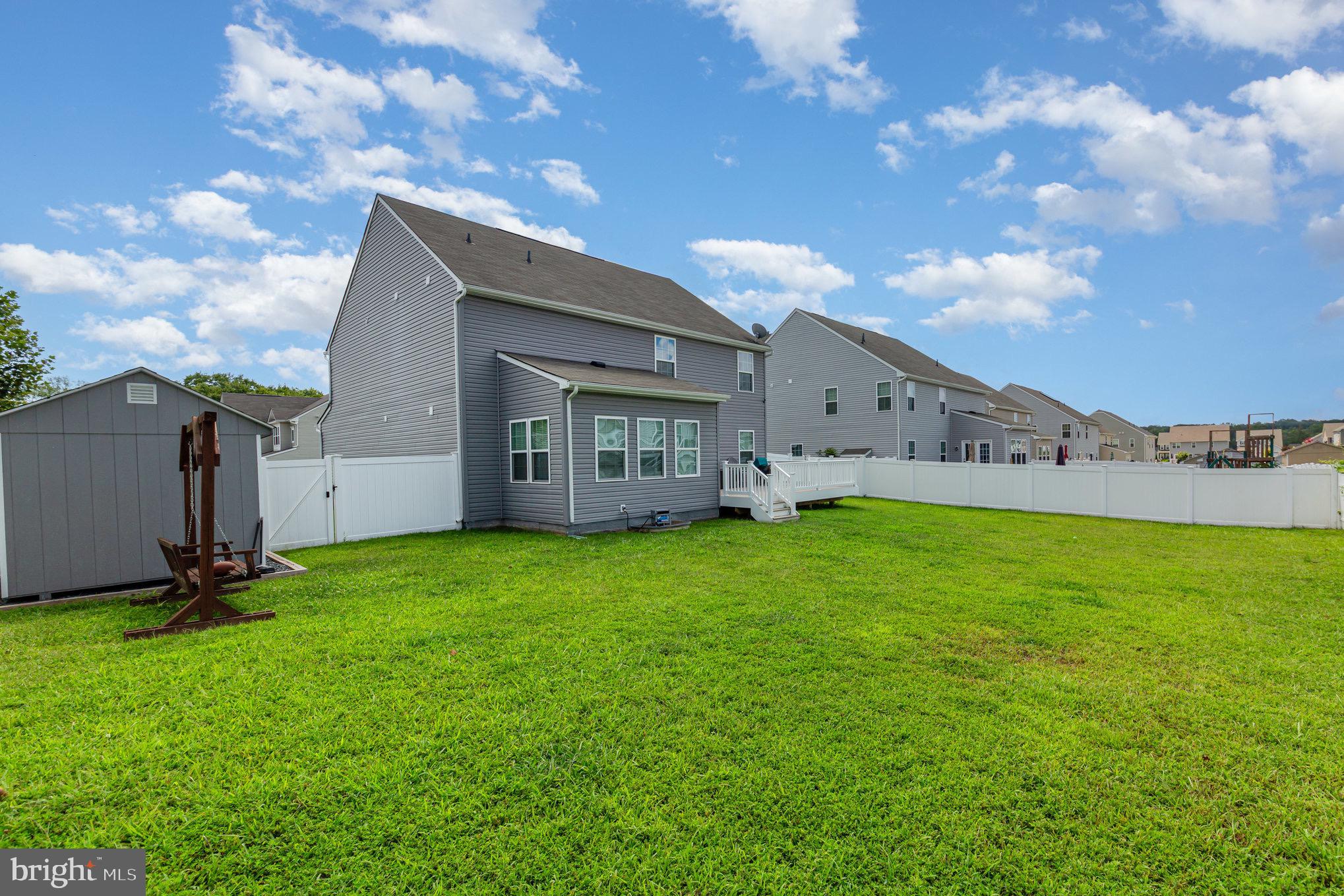 EAGLES REST - Residential