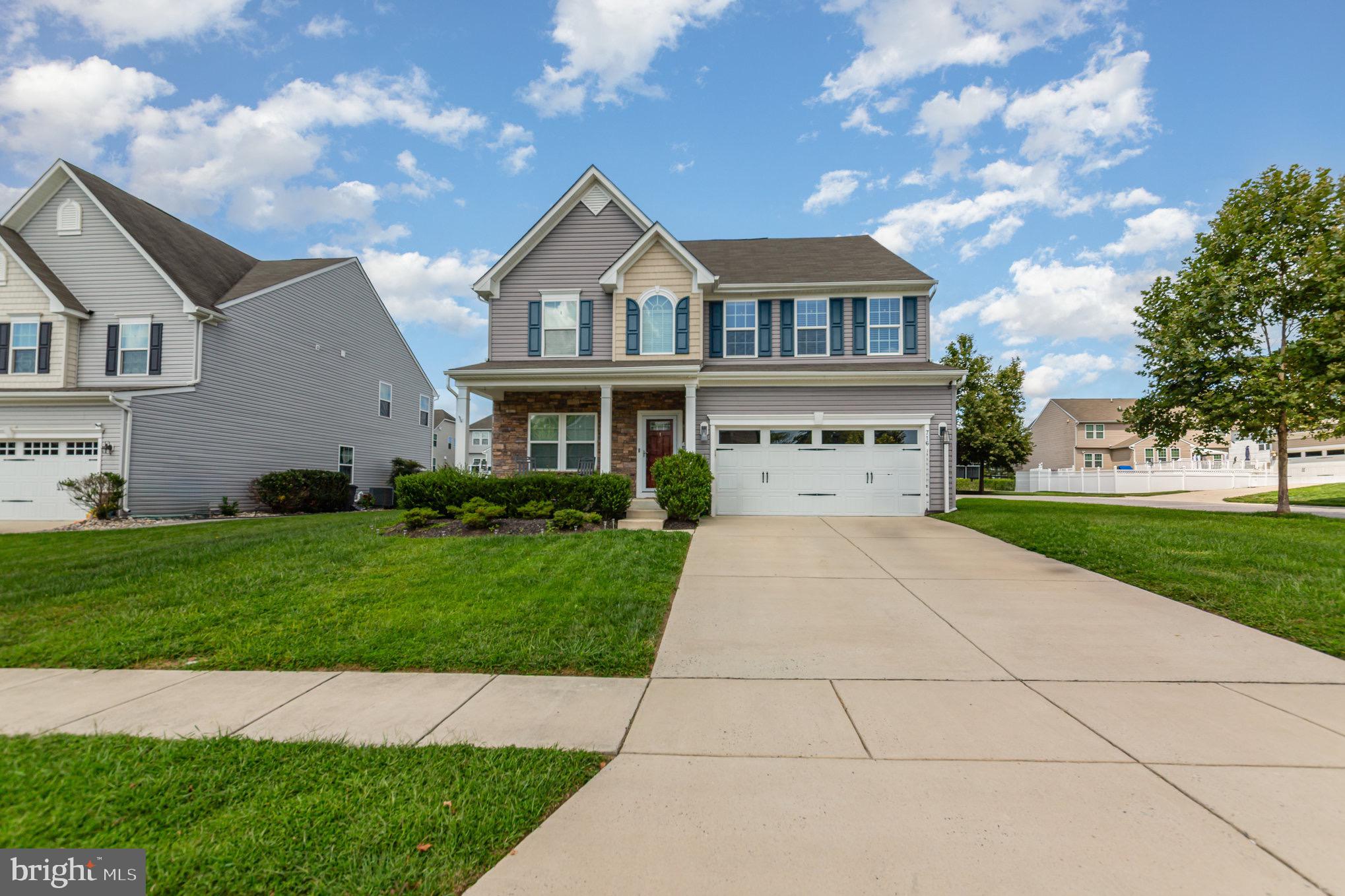 EAGLES REST - Residential