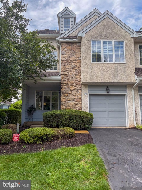 Photo of 320 Shetland Drive #320, EXTON, PA 19341 (MLS # PACT2135164)
