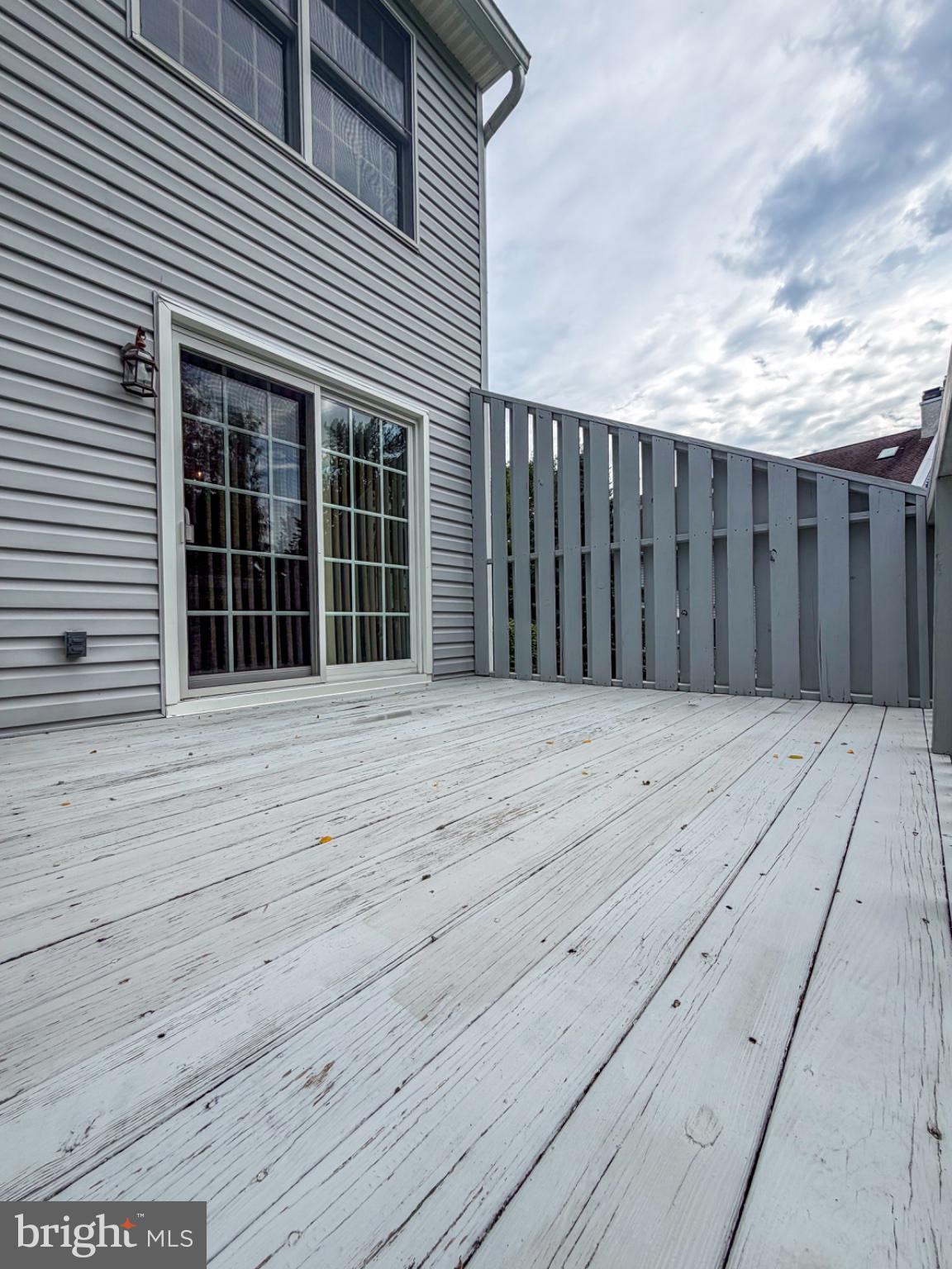 320 SHETLAND DRIVE 320