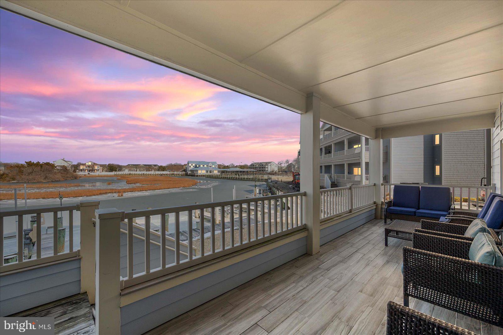 202 S HERON DRIVE 104B