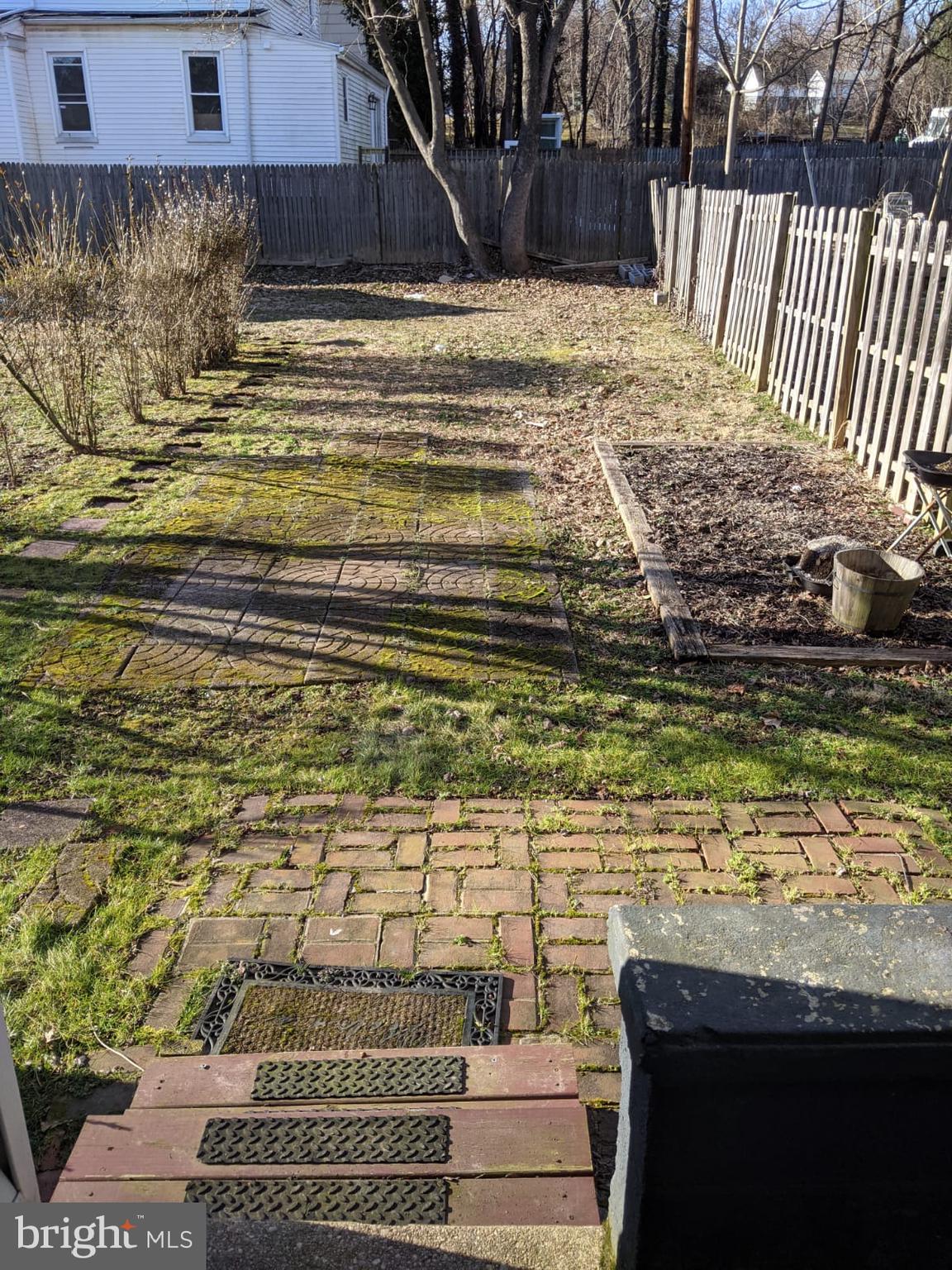 FULLERTON - Residential