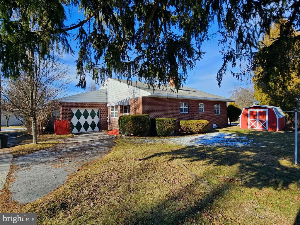 Photo of 517 W Presqueisle Street, PHILIPSBURG, PA 16866 (MLS # PACD2045146)